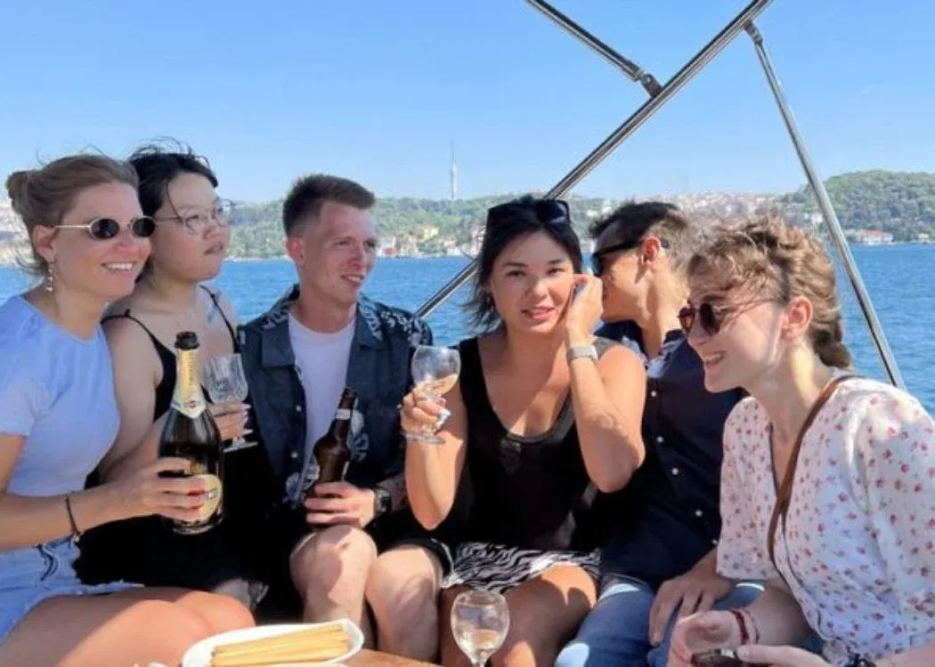 Private Bosphorus Yacht Cruise Tour