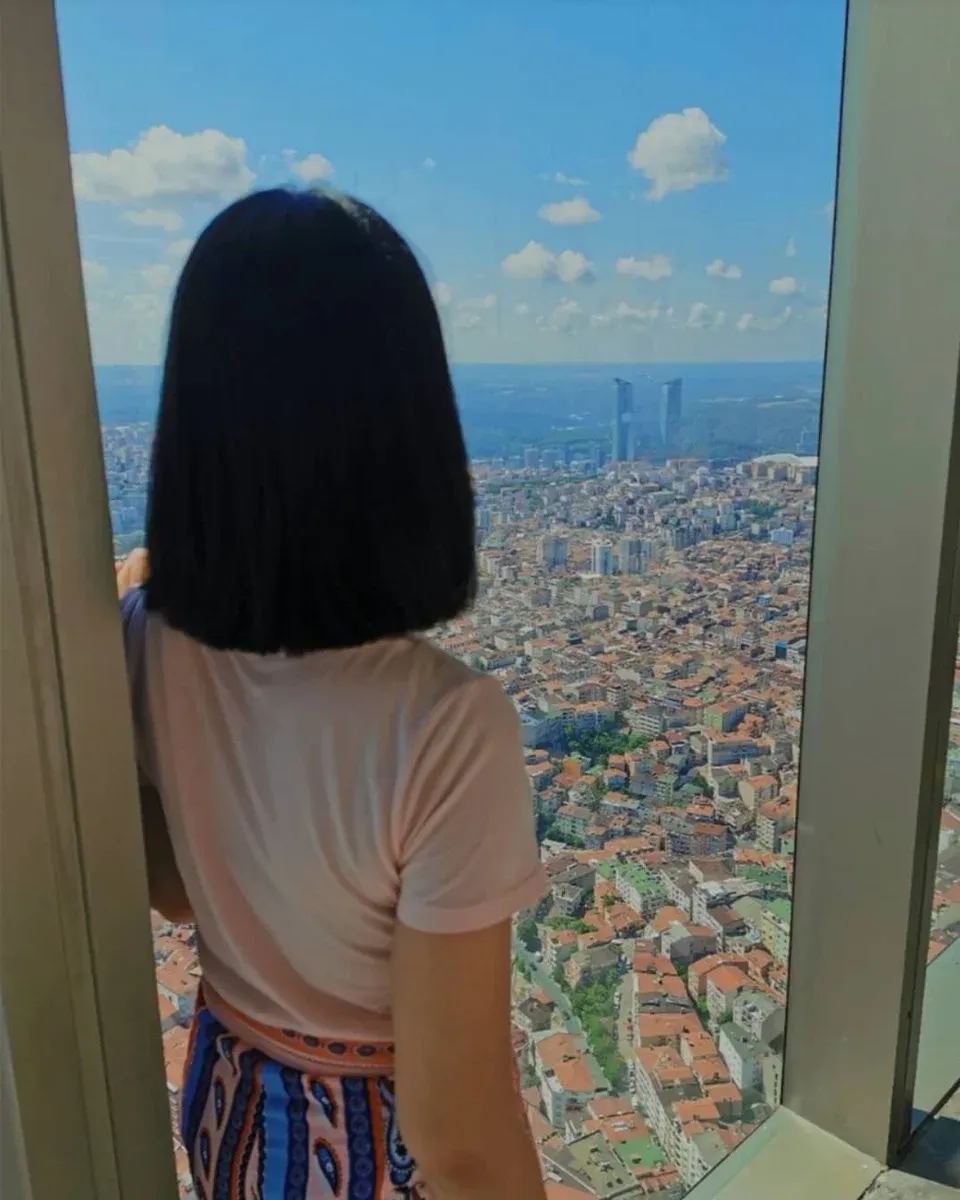 Sapphire Observation Deck Admission Ticket