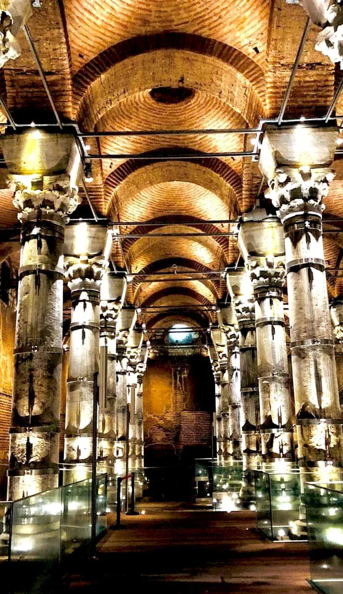 Serefiye (Theodosius) Cistern Skip-the-Ticket-Line Entry with Audio Guide