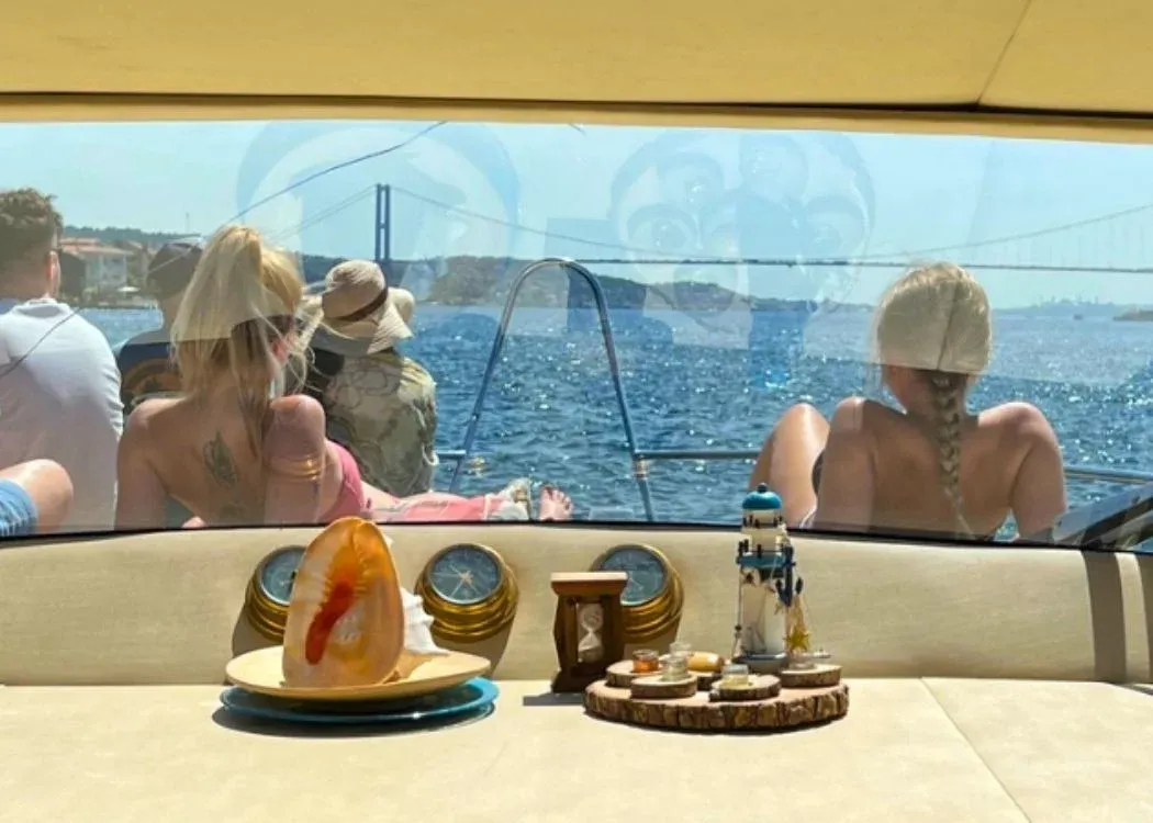 Private Bosphorus Yacht Cruise Tour