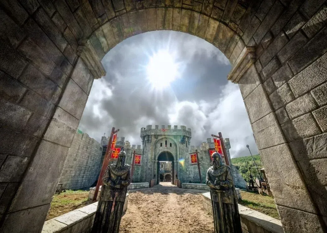 Guided Studio Tour: Dirilis Ertugrul, Kurulus Osman and Destan