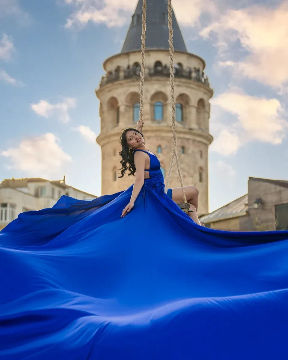 Rooftop Galata: Flying Dress Photoshoot Experience